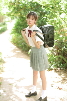 我给自己的女儿开了包